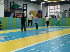 -逗你运动体能训练中心(冠城店)