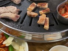 -江南猪肉商会无限续吃(弘大店)
