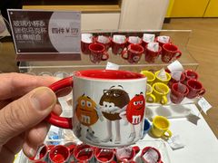 -m豆巧克力世界(上海世茂广场店)