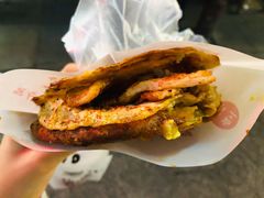 鲜肉里脊鸡蛋锅盔-军屯锅魁(城市花园店)