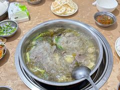-黑竹沟新场牛肉火锅