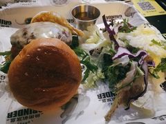 胖子最爱-Grinder 绞肉机汉堡(武定路店)