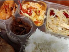 -蓝海国际大饭店·蓝钻自助百汇(兰山店)