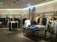 -URBAN REVIVO(佛山南海万达广场店)