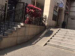 -鲁邦国际风情街(麦世达韩国精品百货店)