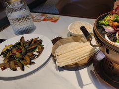-清真·卡德尔大叔新疆主题餐厅(龙汇路店)