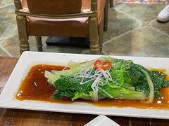 白灼罗马生菜-清真·玛丽亚新疆菜主题餐厅(浙江中路店)