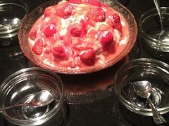 草莓冰-鹿港小镇(悠唐店)