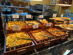 -黑金·寻焰自助百汇·烤肉·火锅(中街店)