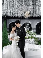 -MECCI婚礼摄影跟拍(红东方广场店)