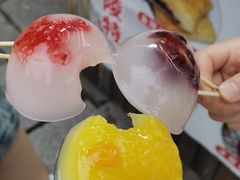 -两棵枇杷树