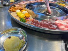 -哈哈碳都·牛肋条无限自助烤肉(台江万达店)