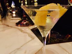 -LONG BAR 廊吧(外滩华尔道夫酒店)