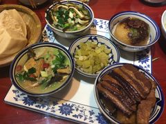 老陕烩菜-窄巷子陕菜馆·地道陕西菜(粉巷店)