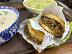 -穆得·老周家牛肉烧饼(普利街店)
