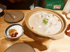 -叁煨蹄花·下饭盐帮菜(人民广场店)