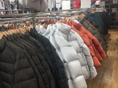 -优衣库(哈尔滨中央大街店)