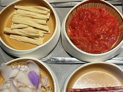 -海底捞火锅(高新活力城Villgae店)