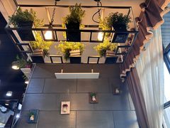 -愉肴麻辣香锅(中山路店)