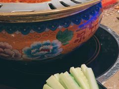 -三人行骨头王火锅(长寿店)