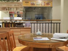 大堂-丹江口渔村·湘味厨房(桃园店)