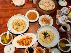 -裕兴记•蟹黄面馆(人民广场店)