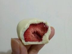 冻干草莓巧克力-3A07逆爱杯子蛋糕