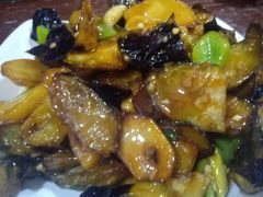 地三鲜-明海妈妈菜(大连外国语学院店)