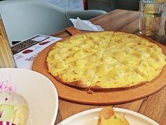 马来西亚金枕榴莲披萨-维京战斧牛排(王府井西餐十年金冠好店)