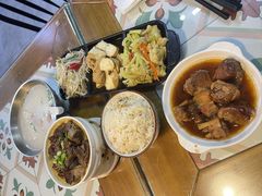 招牌牛腩煲-阿灶卤煮老店·姜母鸭(五店市总店)