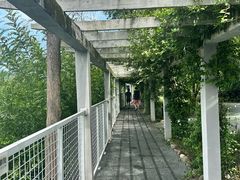 -华凌山庄·隐湖栖