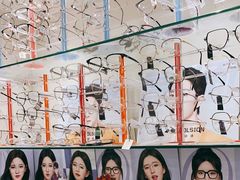 -利客来眼镜店(崂山百货店)