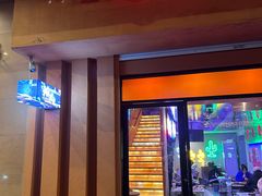 -夜火烤摊·东北烧烤酒场·老杨小黄鱼