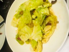炝炒手撕包菜-有璟阁港式餐厅(国贸商城店)