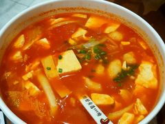 -渝是乎酸菜鱼(龙旗购物中心店)