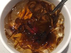 -墨居上隐·院子里火锅(峨眉店)