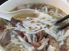 -华威达牛庄(黄埔大道西店)