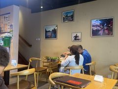 -牛八宝桂林米粉(八里庄店)