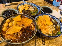-柳石居柳州螺蛳粉(万达店)