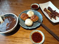 -鑫震源·苏式大虾生煎(山塘街店)