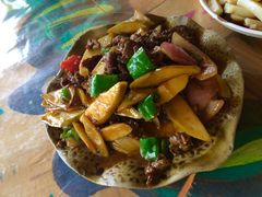 芒果炒牛肉-纳兰傣雀傣味餐厅