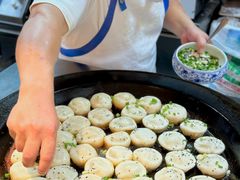 -李与白包子铺(桐梓林店)