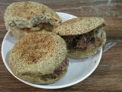 烧饼夹肉-清真八大碗(G6辅路店)
