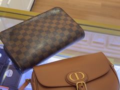 -海星奢选二手奢侈品手表包包鉴定回收寄卖(墨玉南路店)