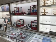 -翰佐蔡司小乐圆·依视路星趣控·暴龙眼镜折扣店