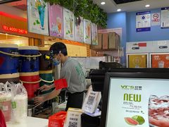 -鲜果时光奶茶店( 百荣世贸商城店)