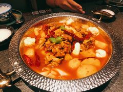 沙湾原始大盘鸡-丝路金桃·新疆菜(徐汇店)