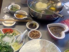 -官塘陈记鱼生·潮汕砂锅粥·牛肉火锅(潮枫路总店)