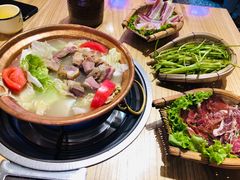-阿婆情腊排骨火锅(金虹路店)