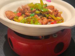 -辣尚瘾·烤鱼·新川菜(牡丹园直营店)